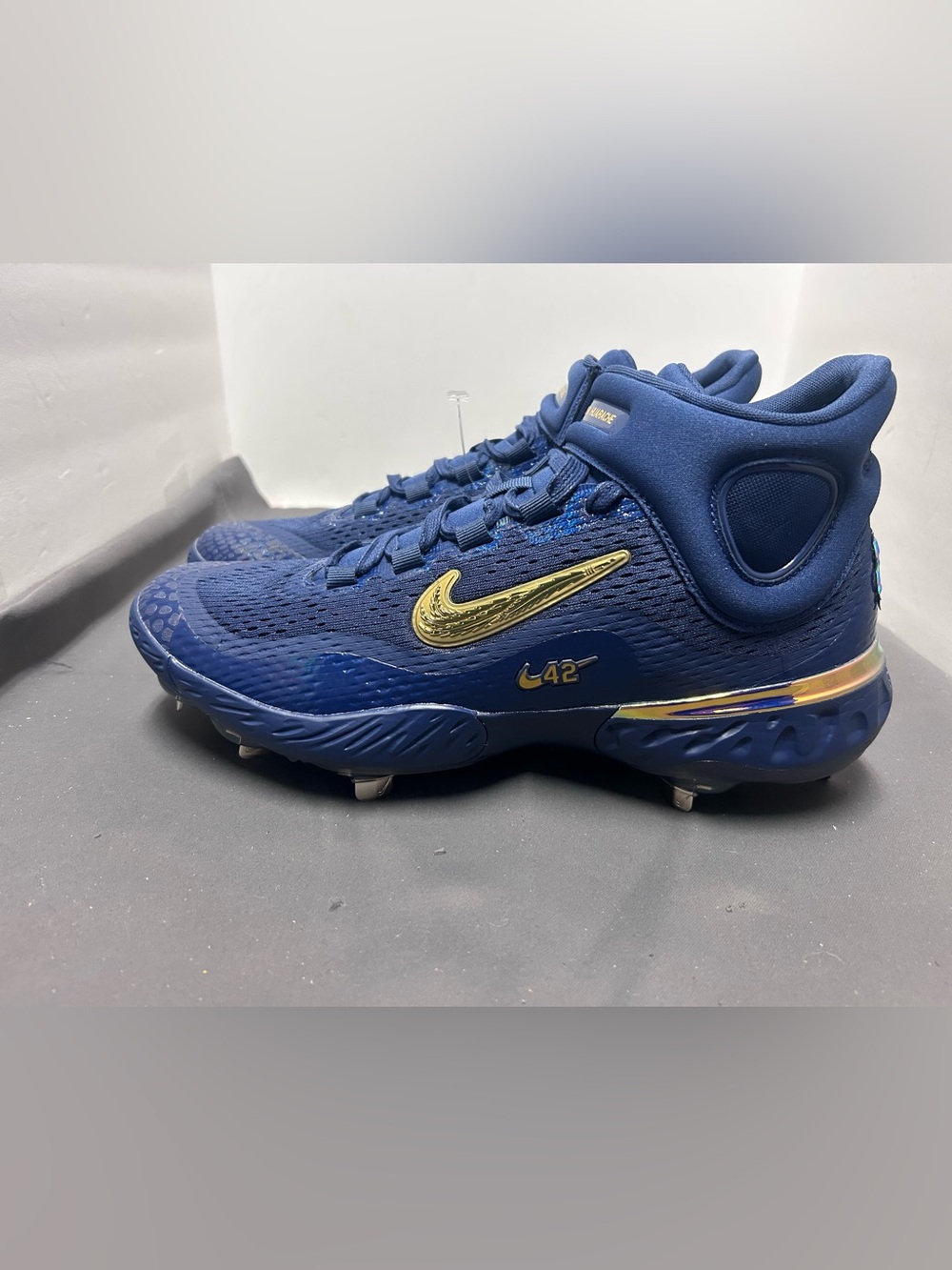 Size 12 - Nike Alpha Huarache Elite 4 High Jackie Robinson Day HF5392-400
